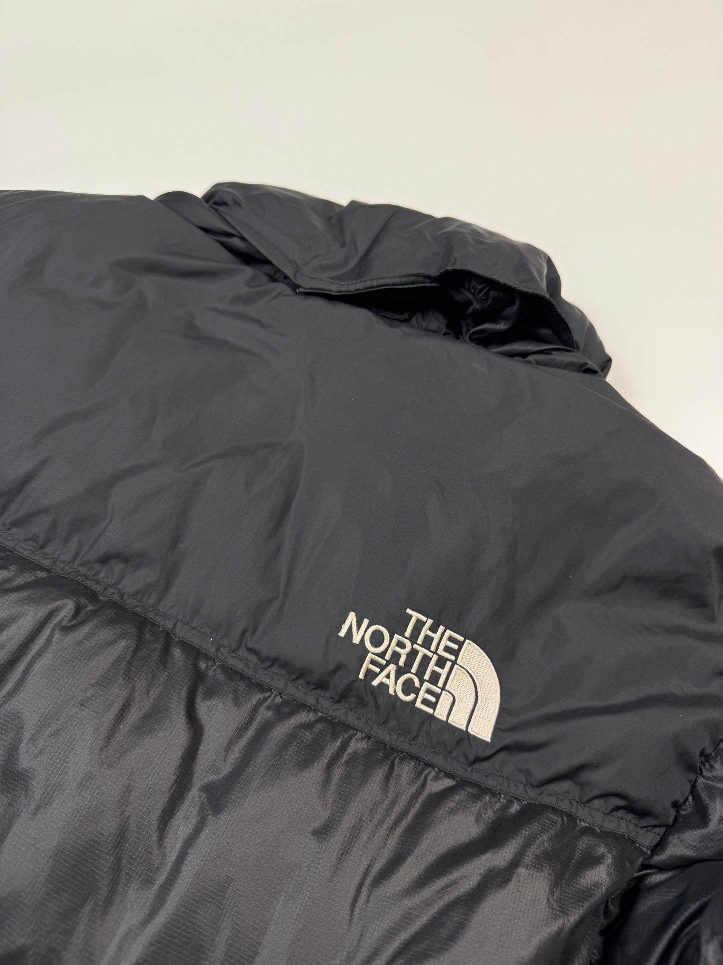 The North face nuptse 700 puffer jacket (M)