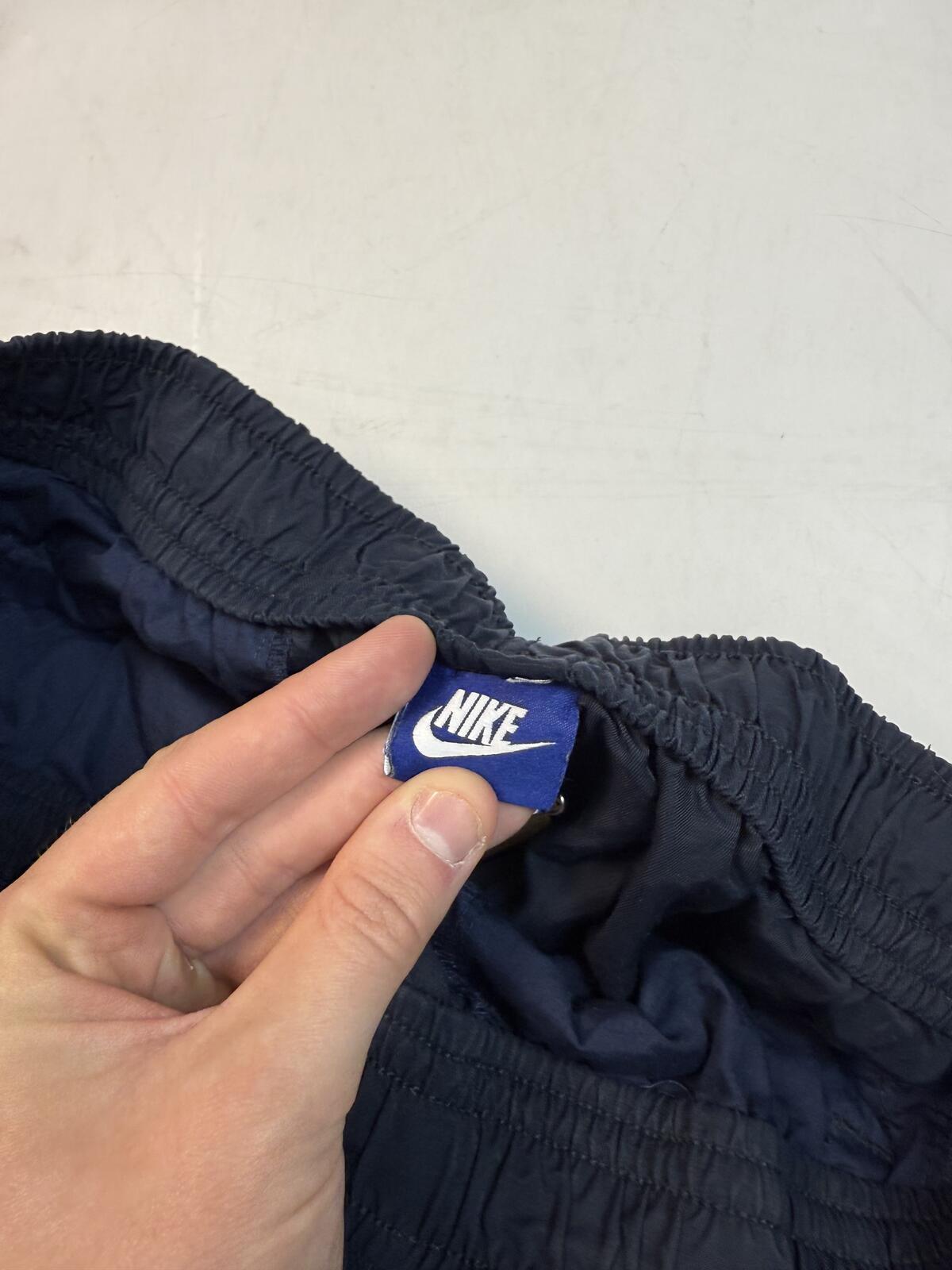 Vintage Nike baggy sport shorts (XL)