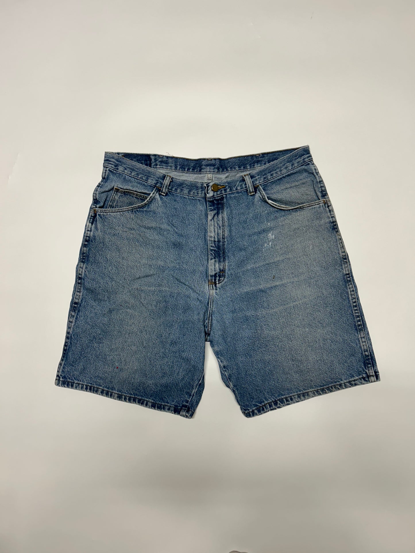 Vintage Wrangler baggy jorts (W38)