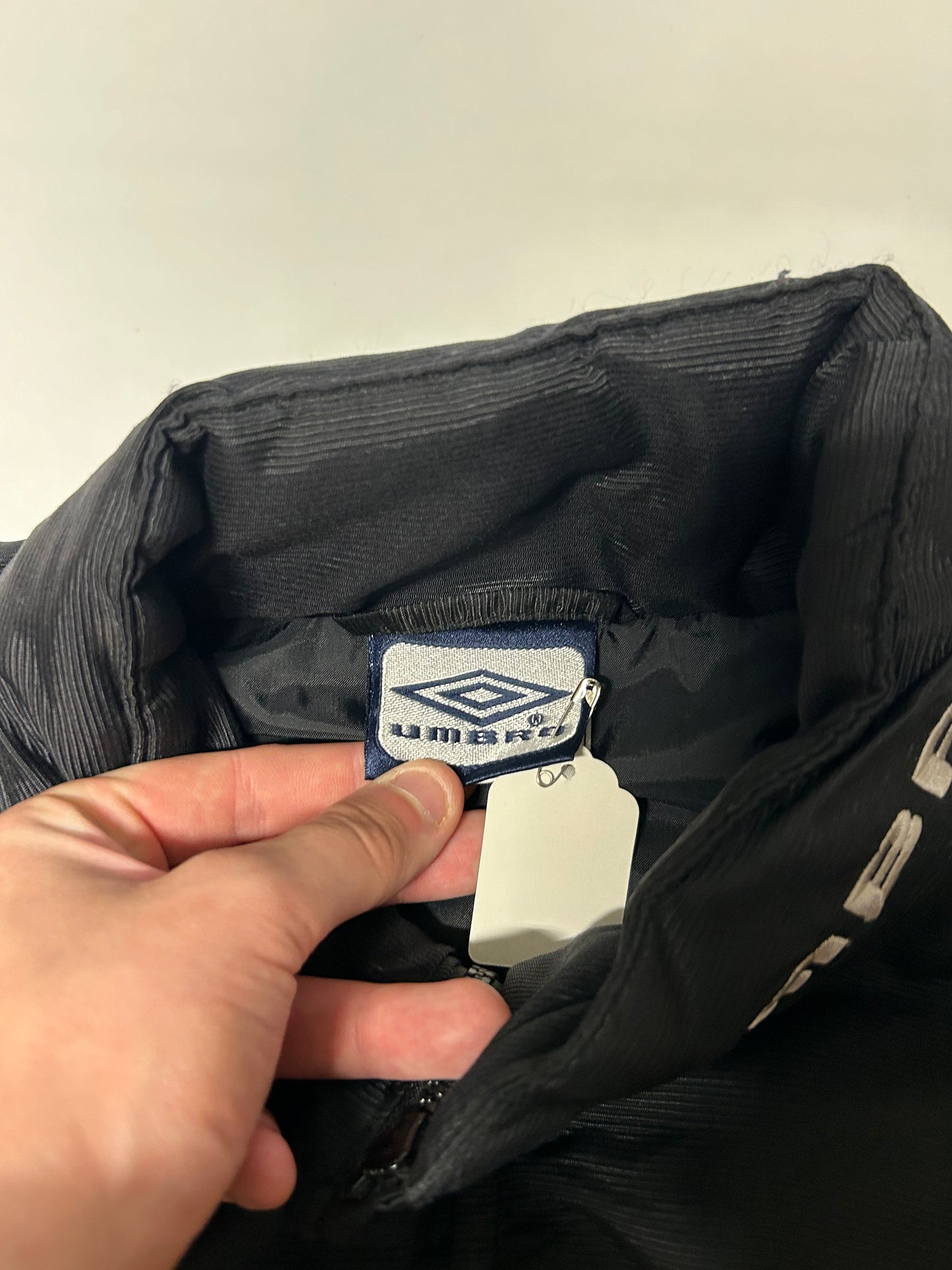 Vintage AC Chiari Umbro football puffer jacket (XL)