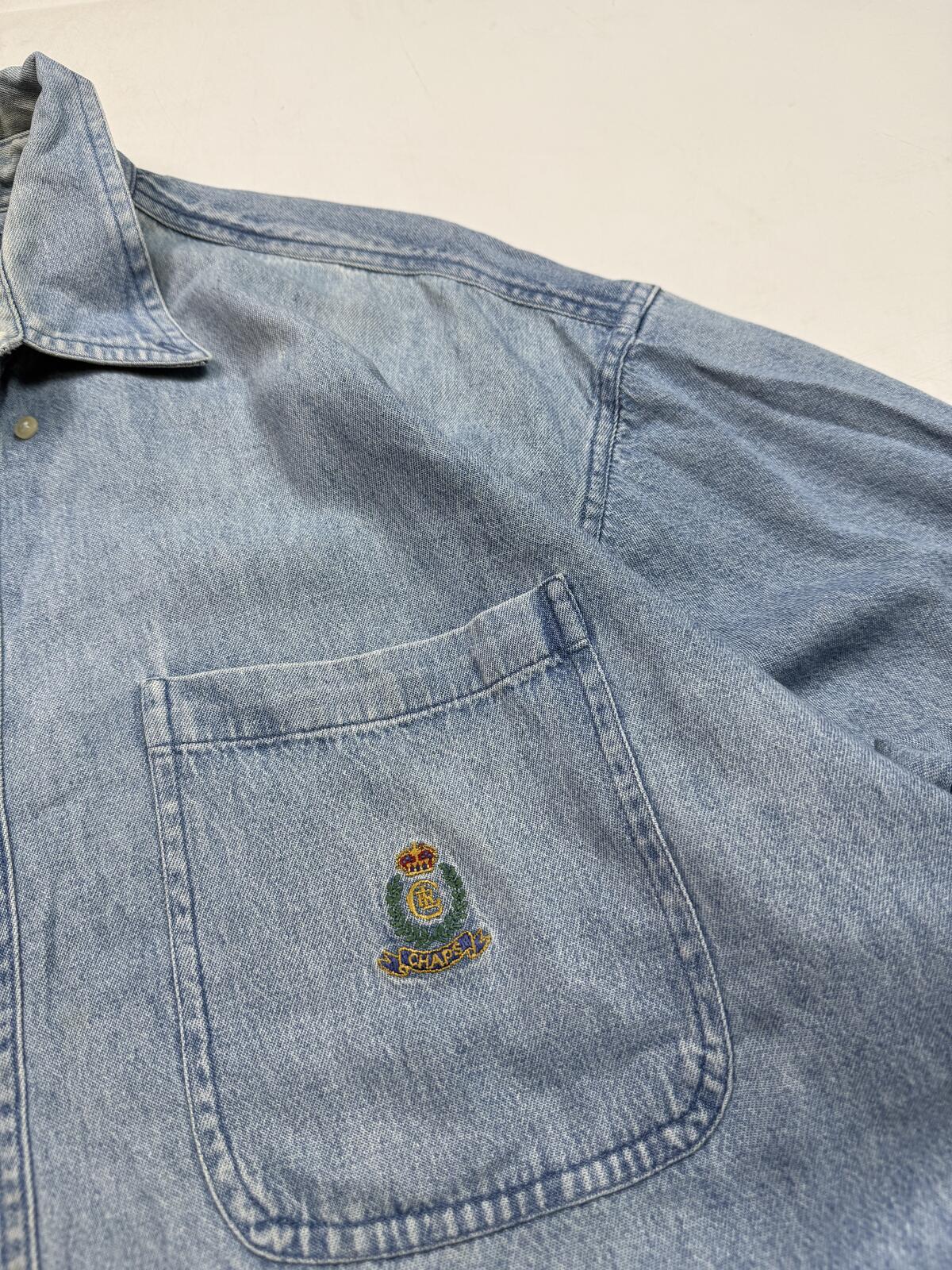 Vintage 90s Chaps Ralph Lauren denim button up shirt (L)