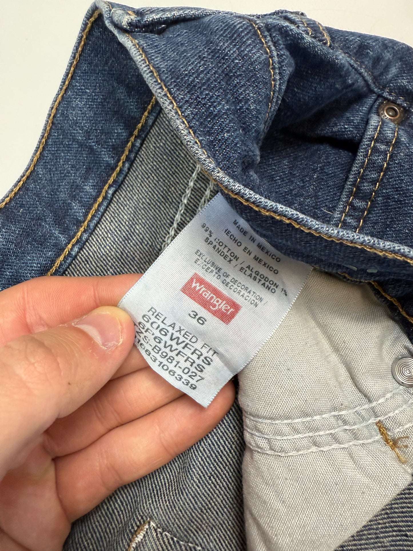 Wrangler baggy jorts (W36)