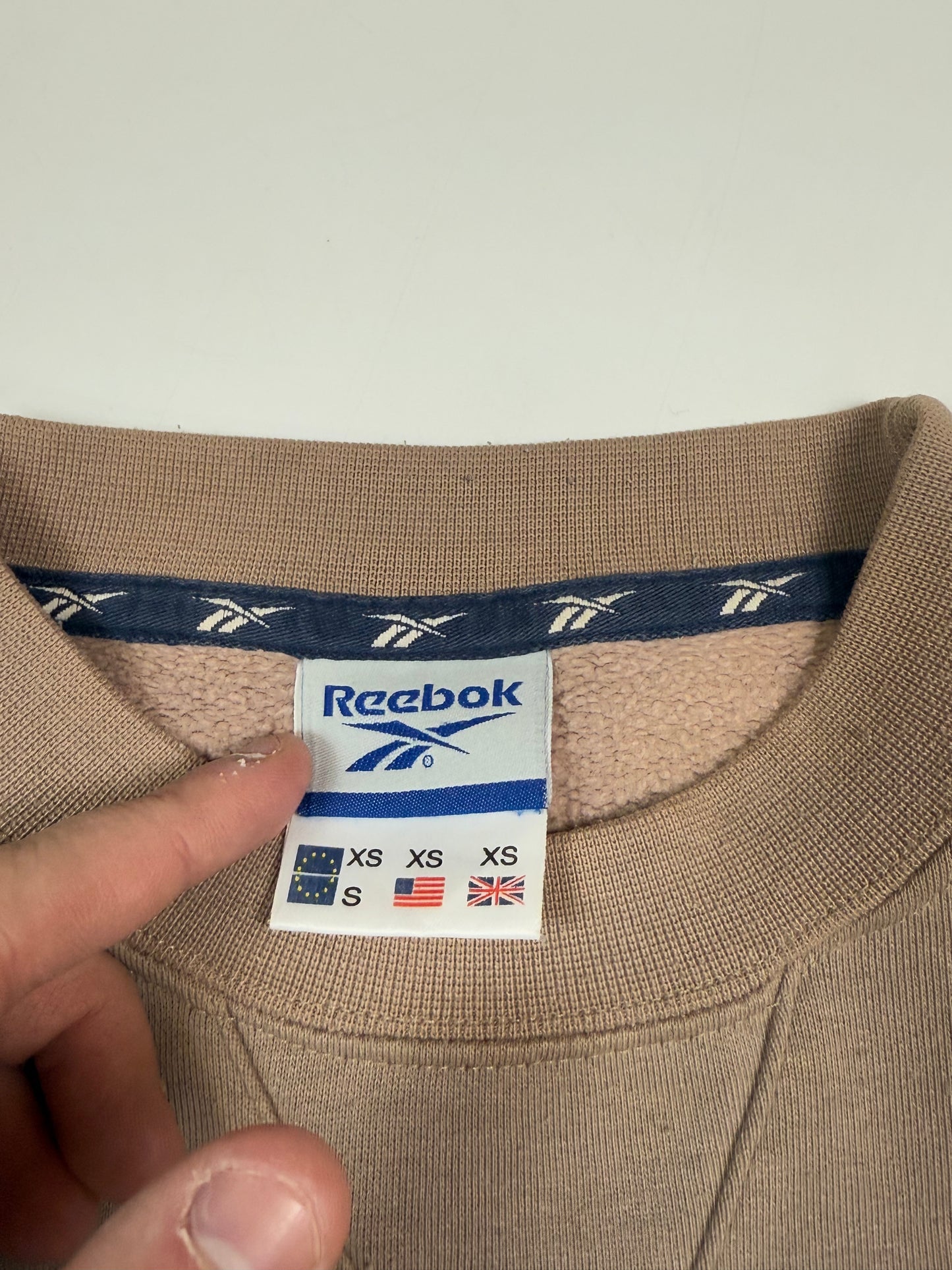 Vintage Reebok small logo sweatshirt (S)