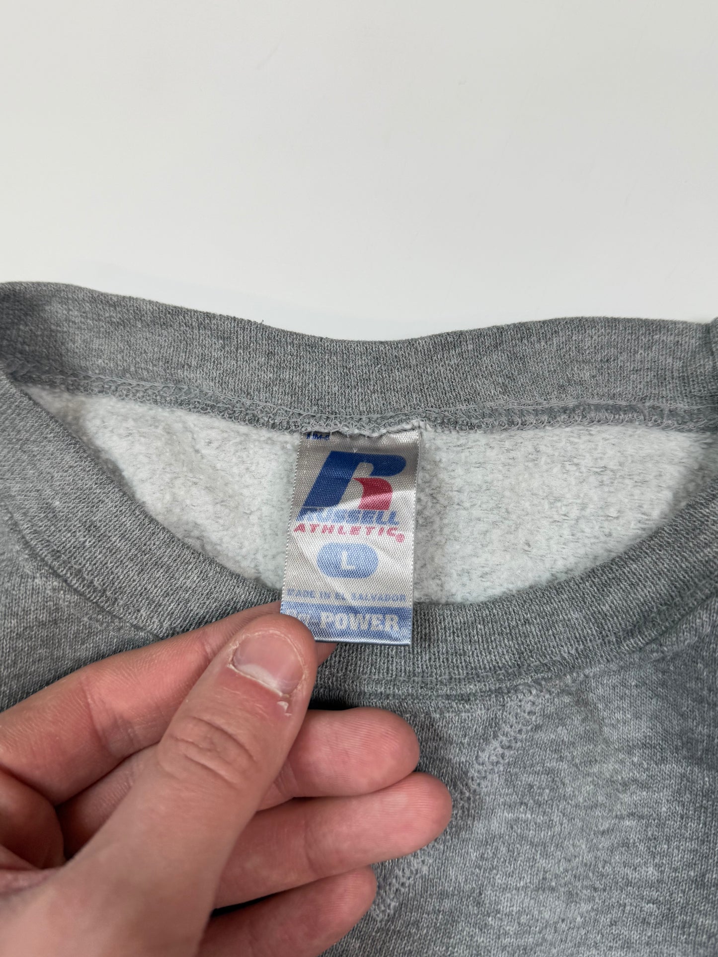 Vintage Russell athletic blank sweatshirt (L)