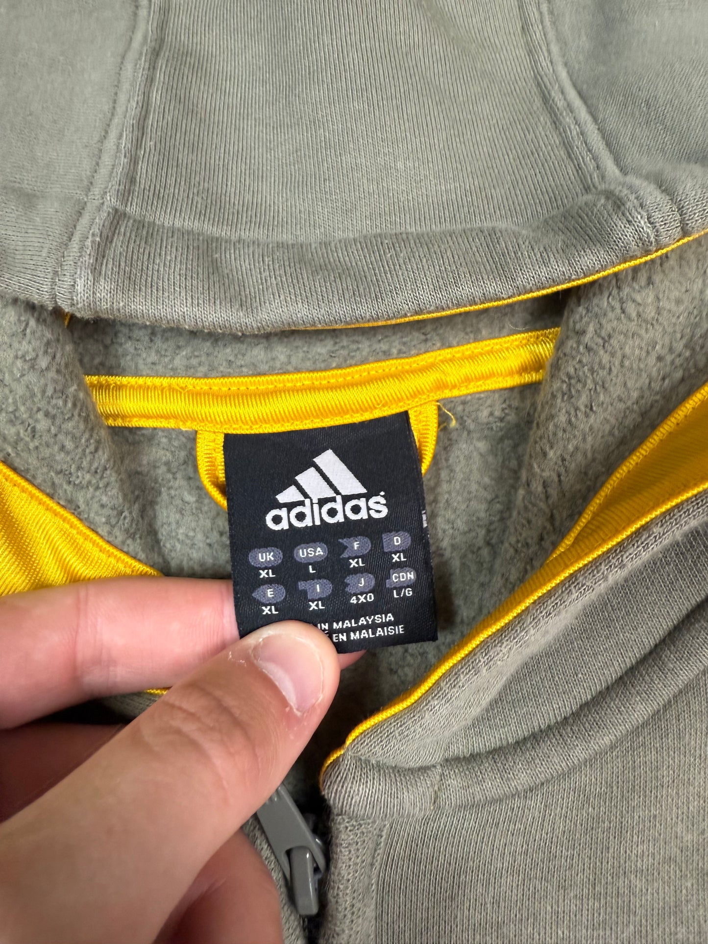 Vintage Adidas spell out full zip hoodie (XL)