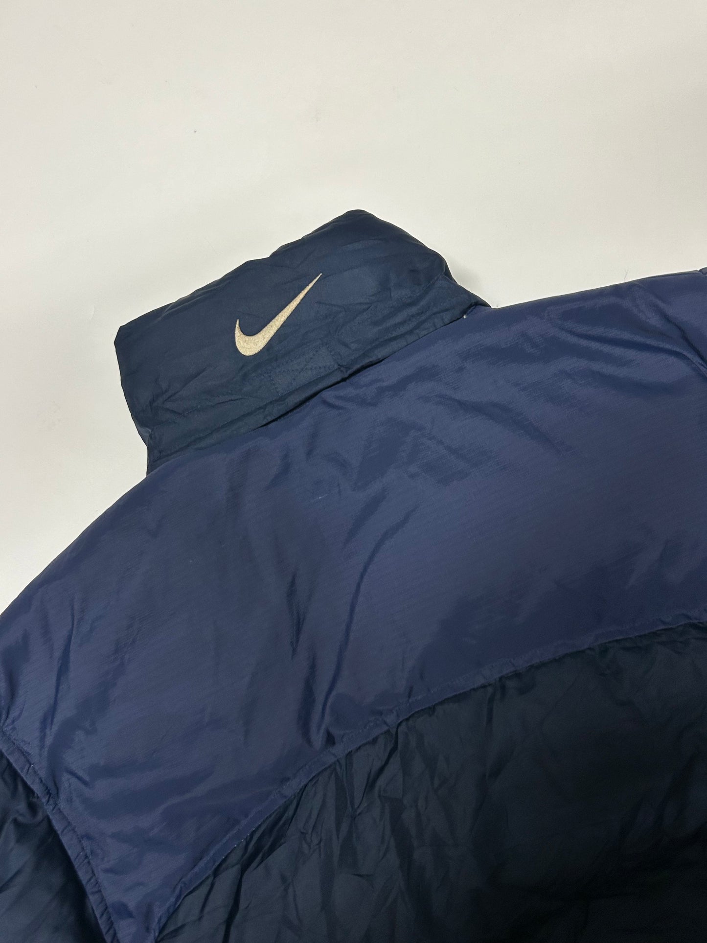 Vintage Nike puffer jacket (S)