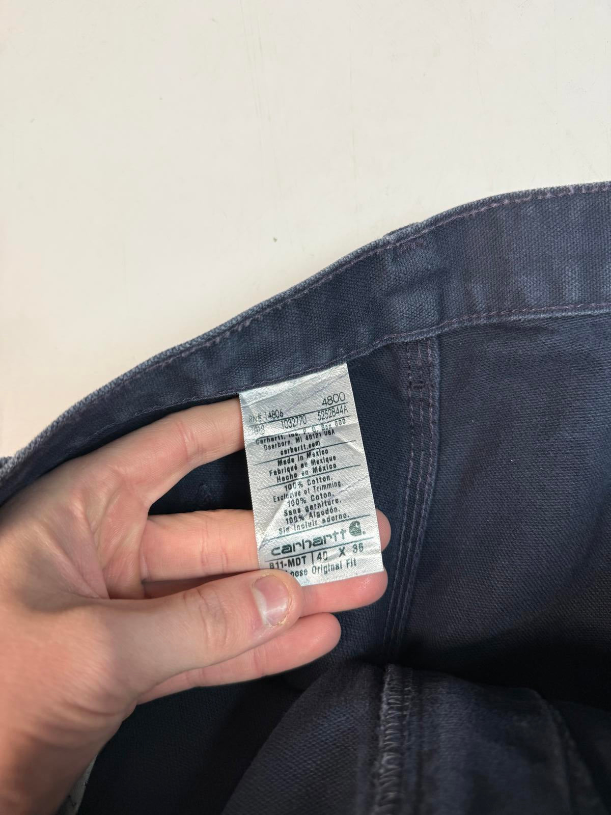 Carhartt baggy carpenter pants (W38)