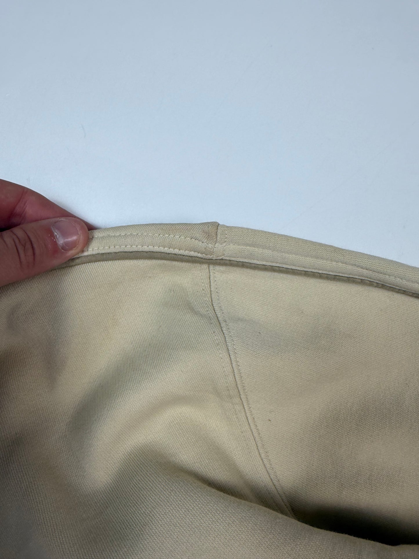 Vintage Adidas centre logo sweatshirt (M)