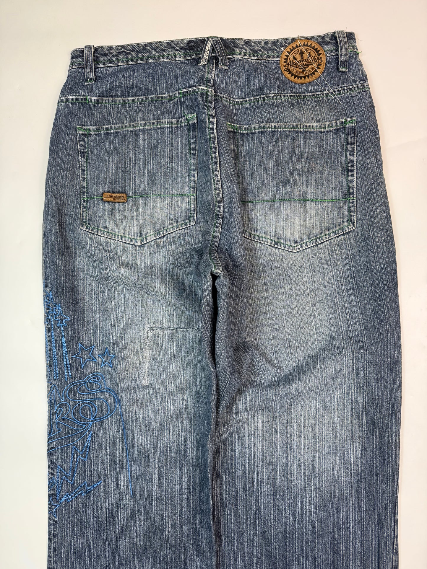 Vintage Akademiks baggy hip hop jeans (W36)
