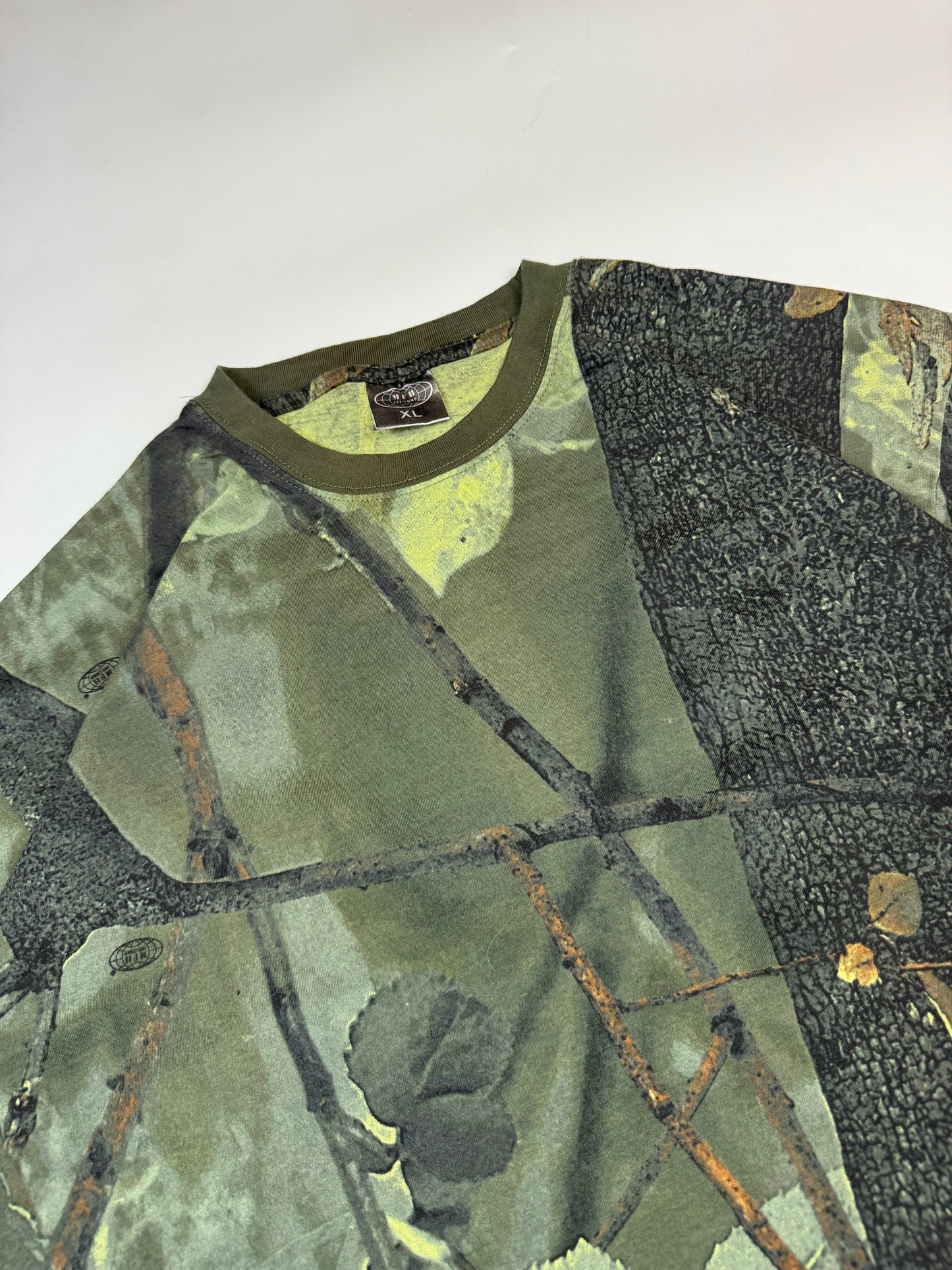 Vintage Real tree camo graphic tee (XL)