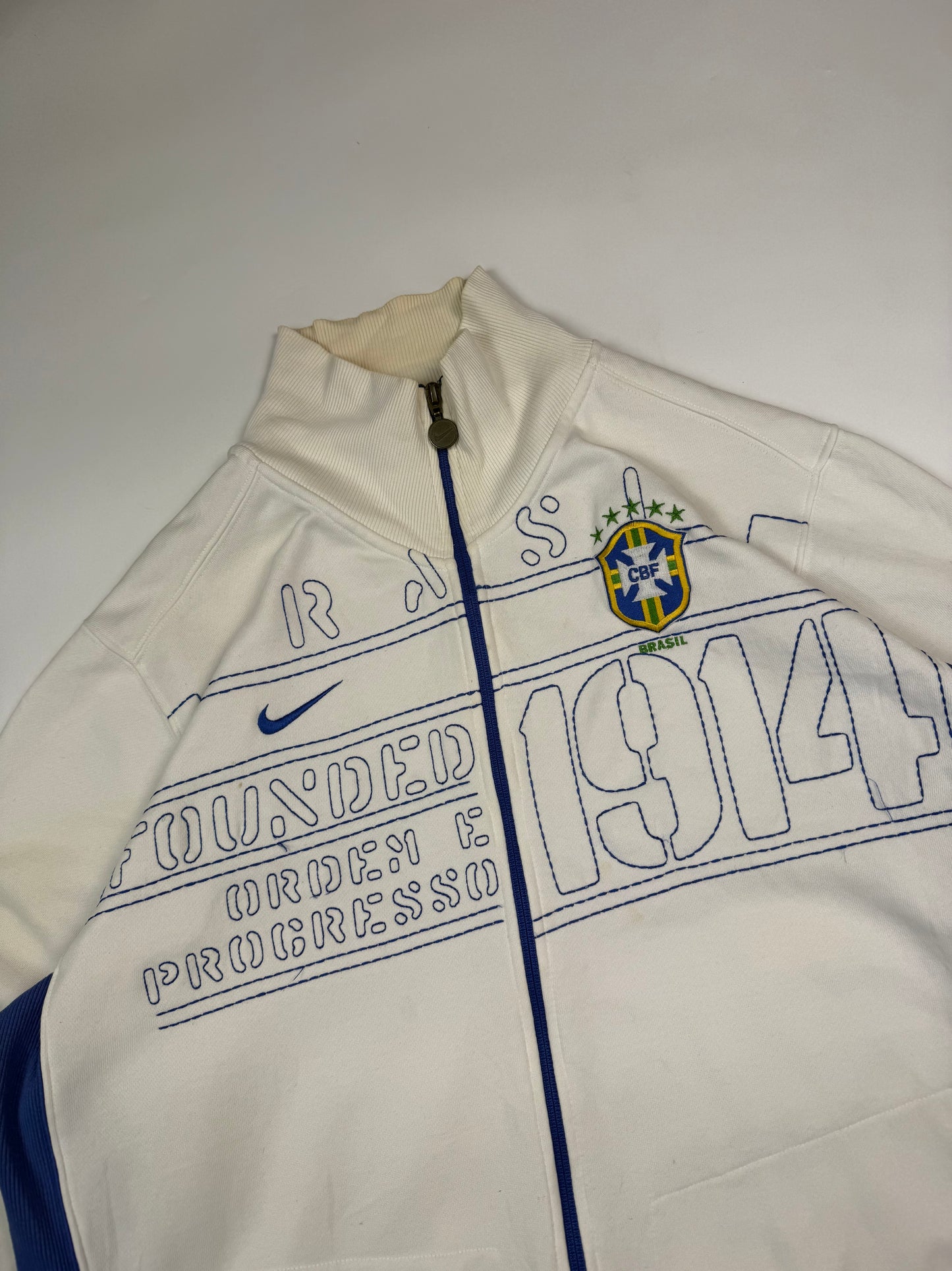 Vintage Brazil Nike 2007 football track top (L)