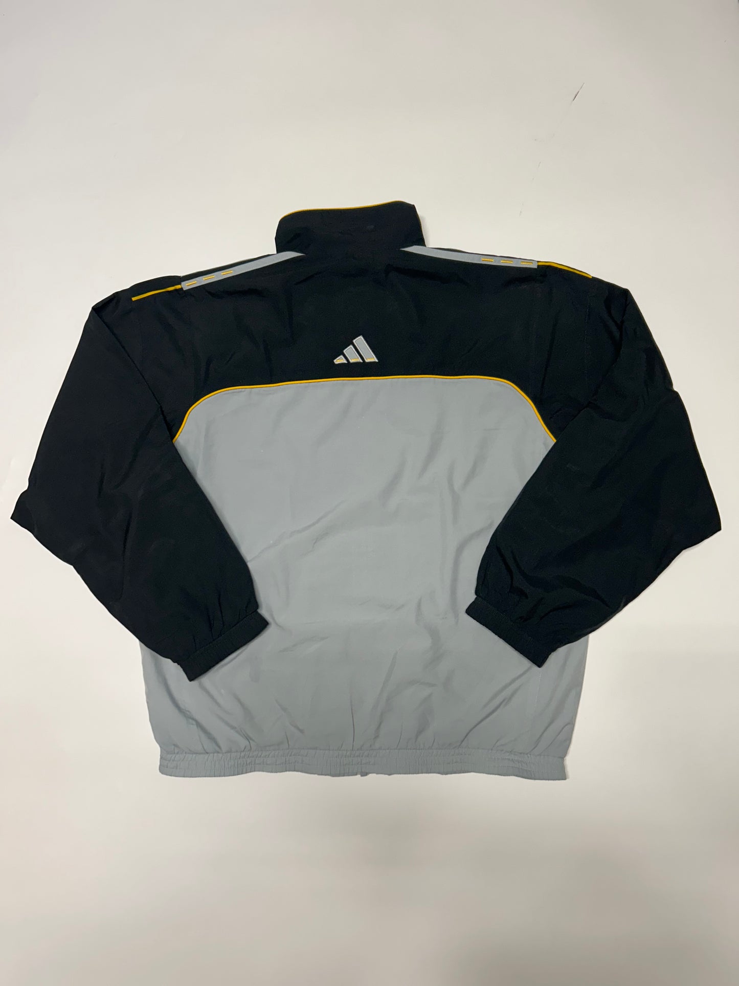 Vintage adidas track jacket (M)