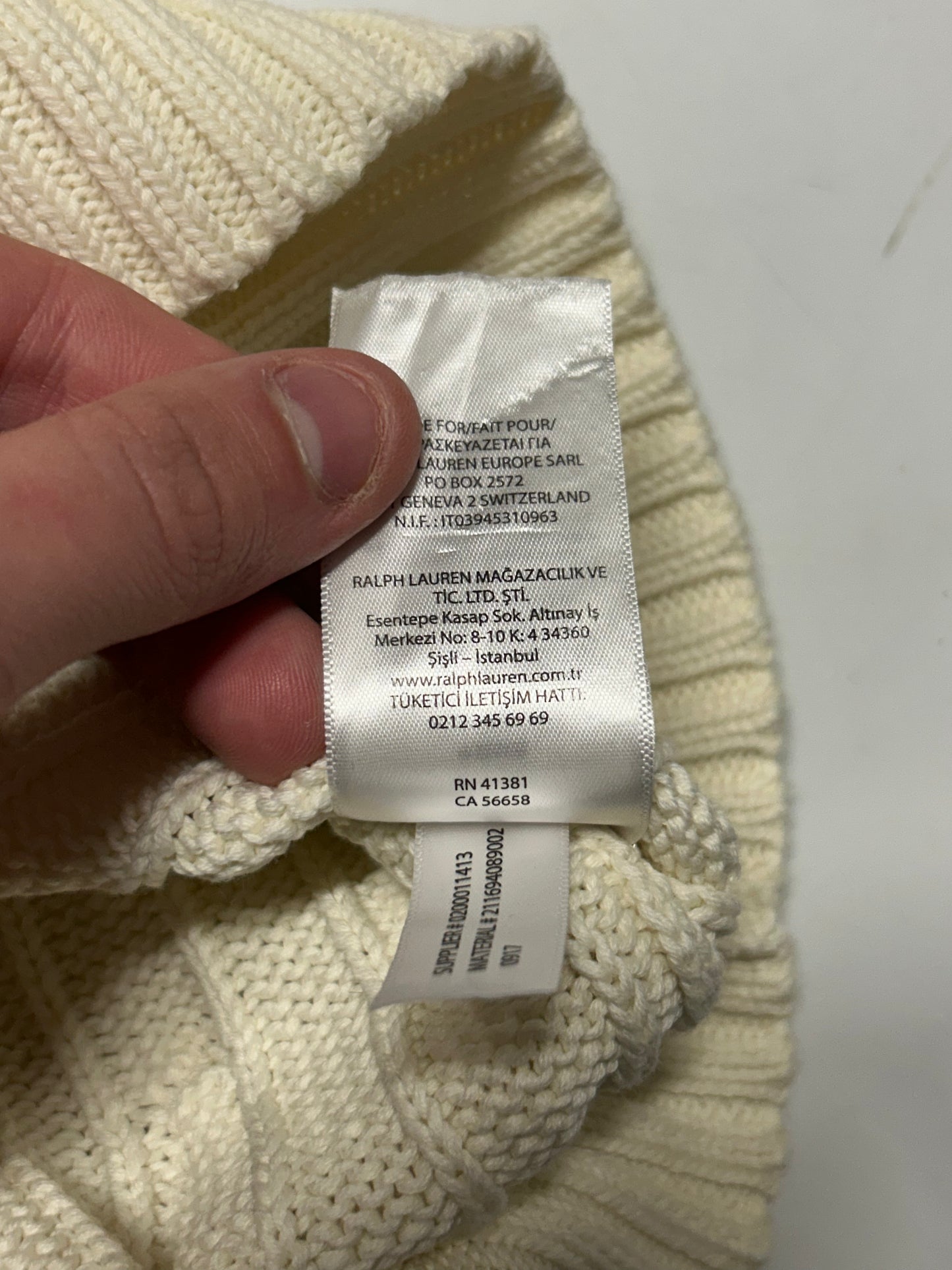 Ralph Lauren cable knit sweater (L)