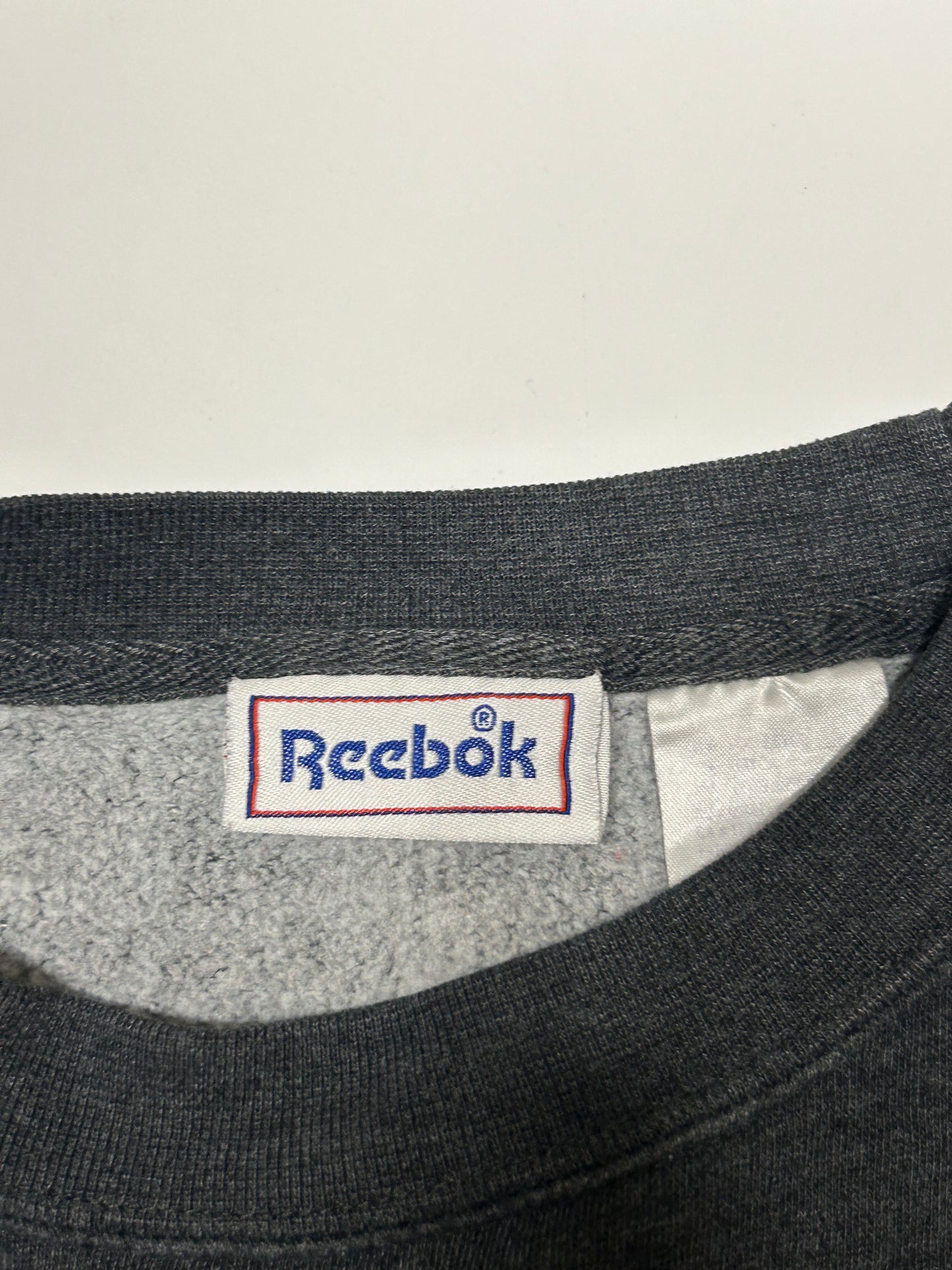 Vintage 90s Reebok spell out sweatshirt (XXS)