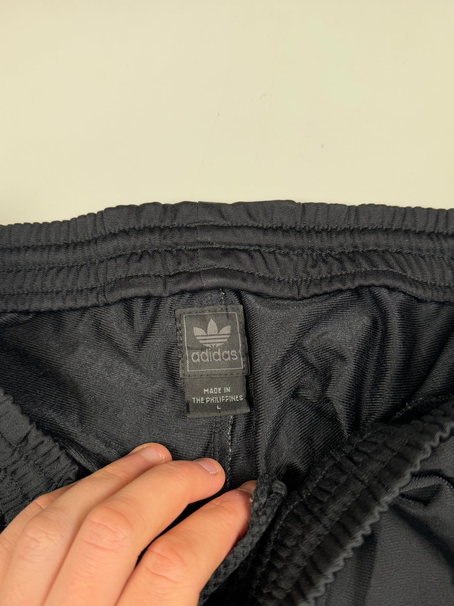 Vintage Adidas originals baggy track pants (L)