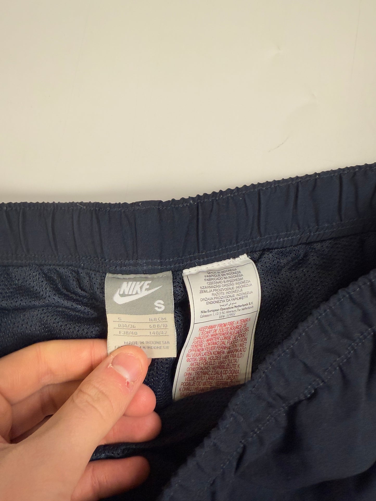 Vintage Nike track pants (S)