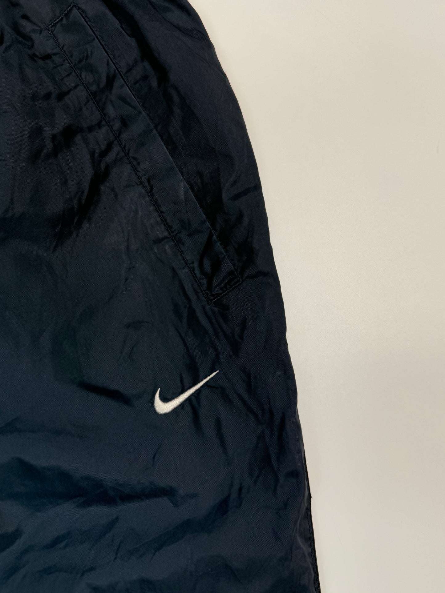 Vintage Nike baggy track pants (L)