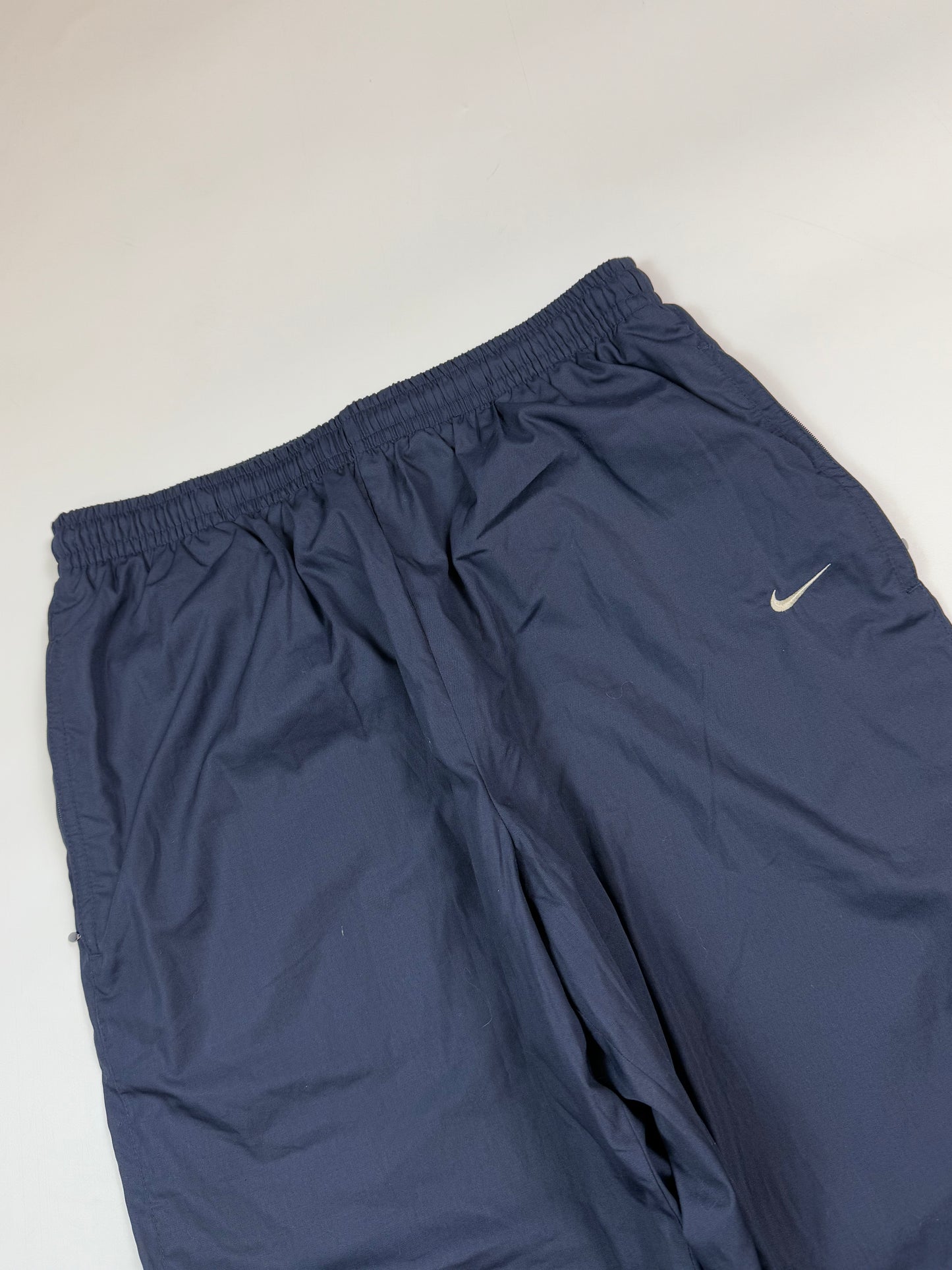 Vintage 90s Nike baggy track pants (XL)