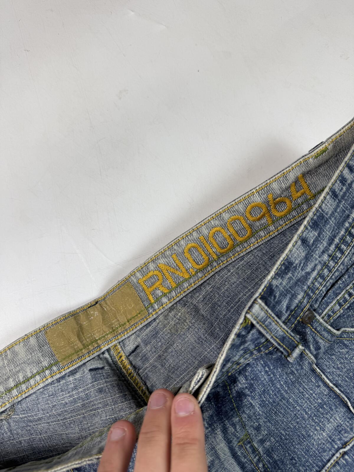 Vintage Akademiks baggy hip hop denim jean shorts (W40)
