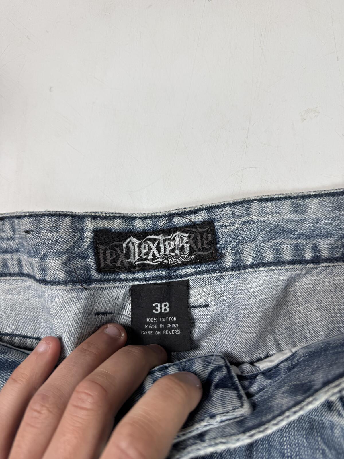 Vintage Y2K baggy hip hop denim jean shorts (W38)