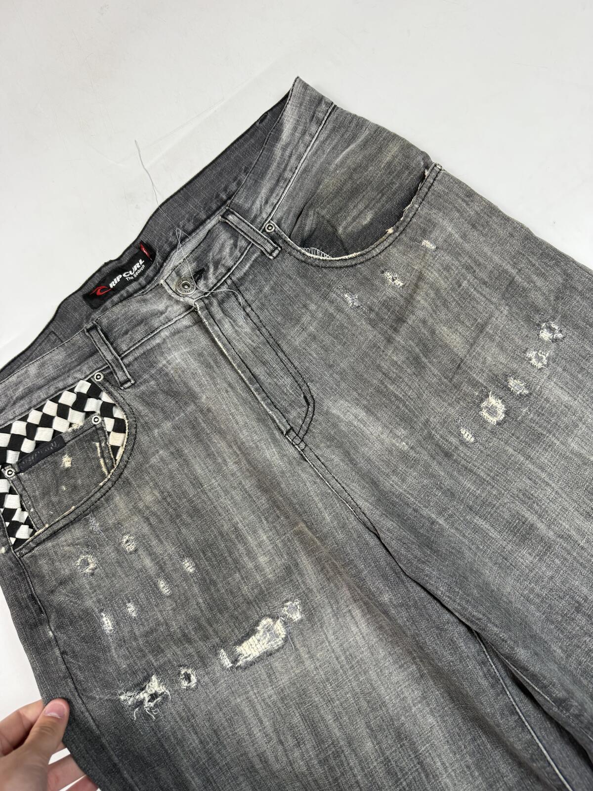 Vintage Y2K Ripcurl baggy hip hop jorts (W34)
