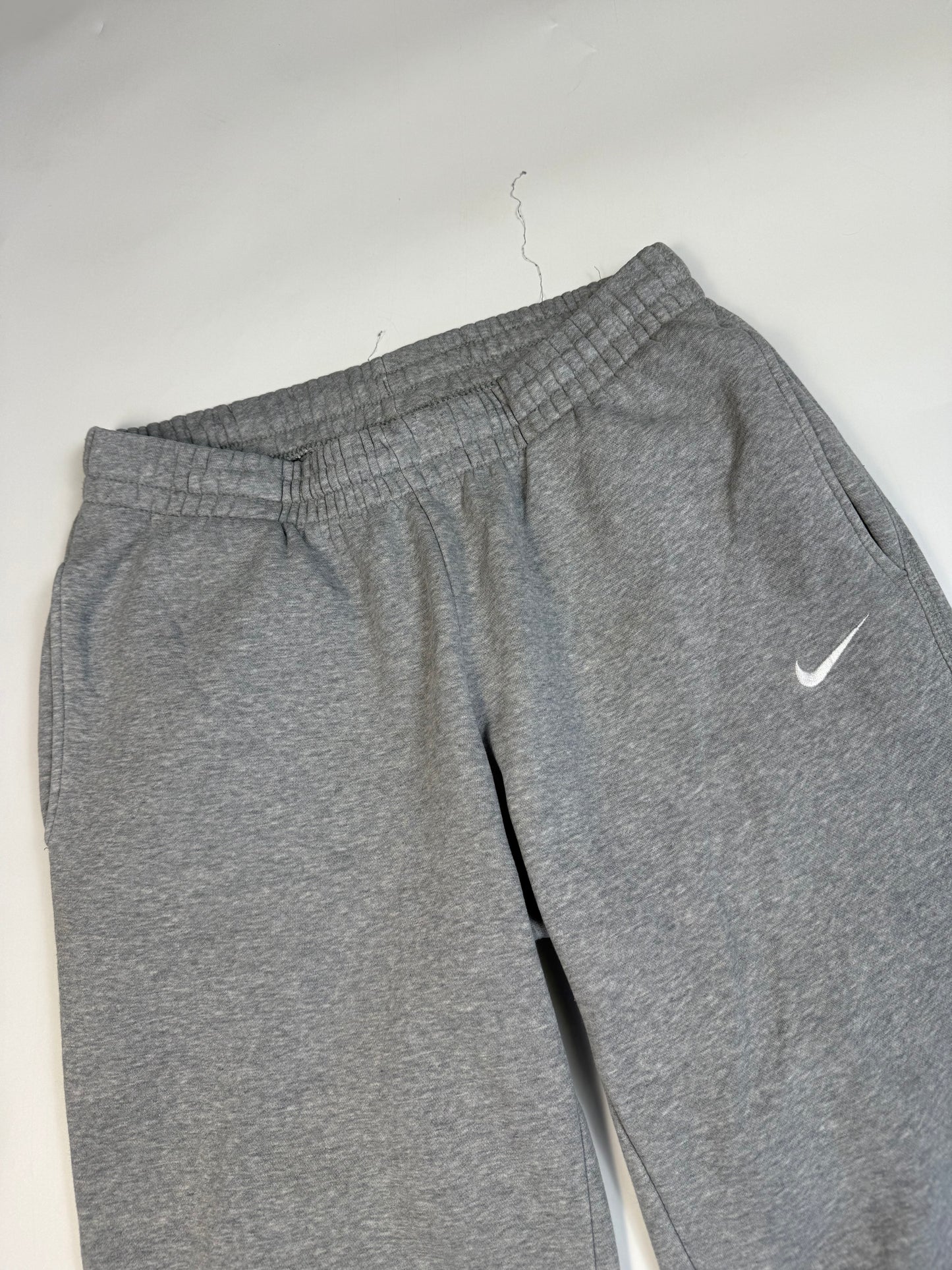 Vintage Nike mini swoosh baggy joggers (M)