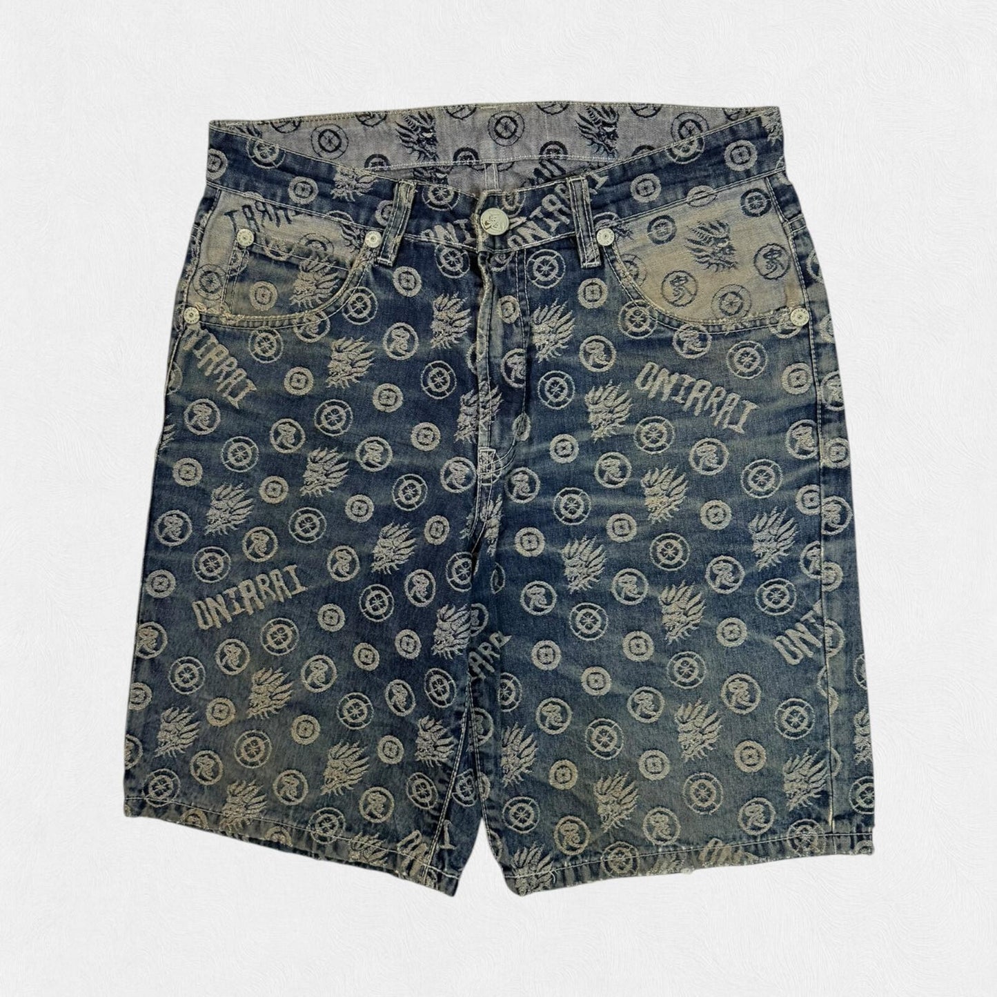 Vintage Y2K all over print hip hop jorts (W32)