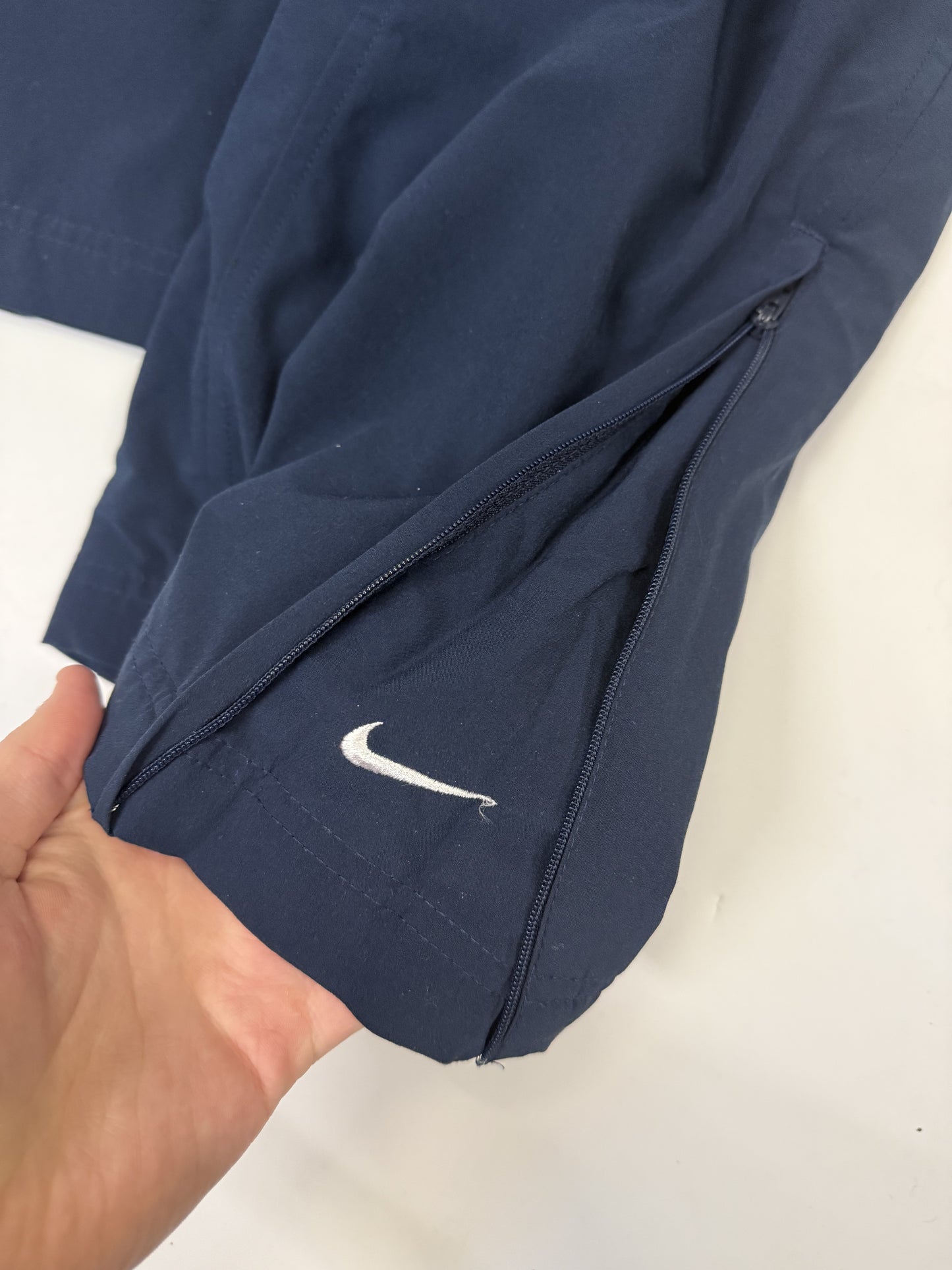 Vintage Nike mini swoosh baggy track pants (M)