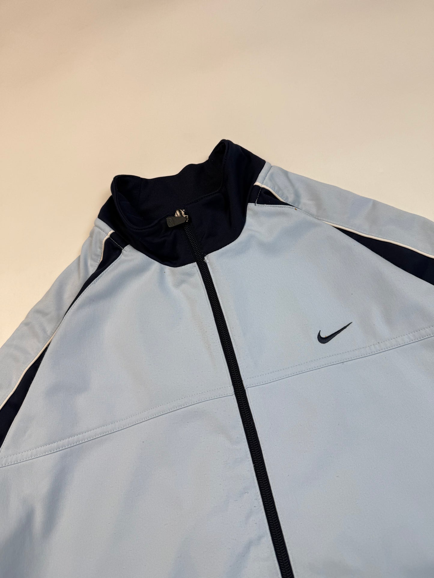 Vintage Nike mini swoosh track jacket (M)