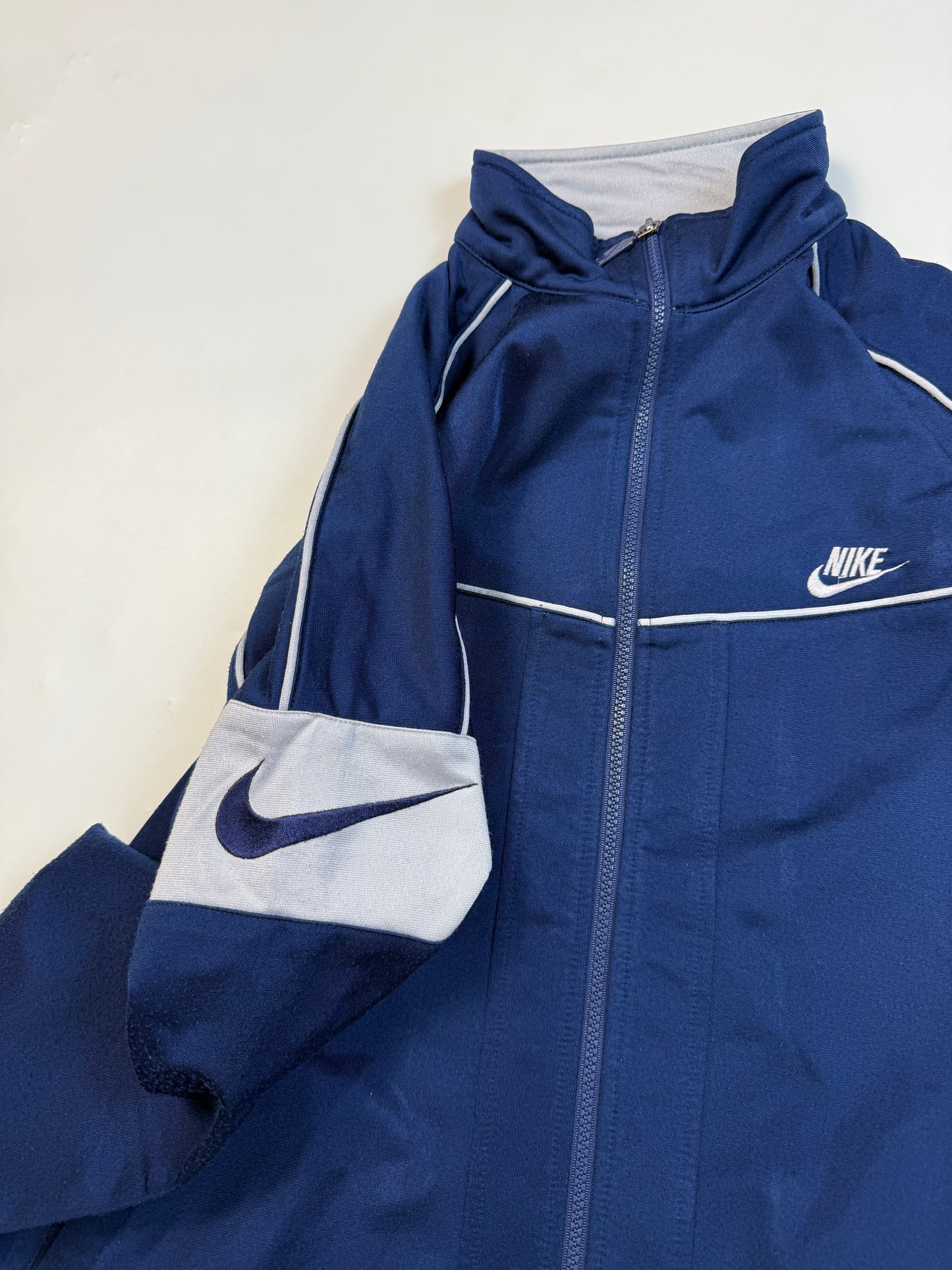 Vintage 90s Nike track jacket (L)