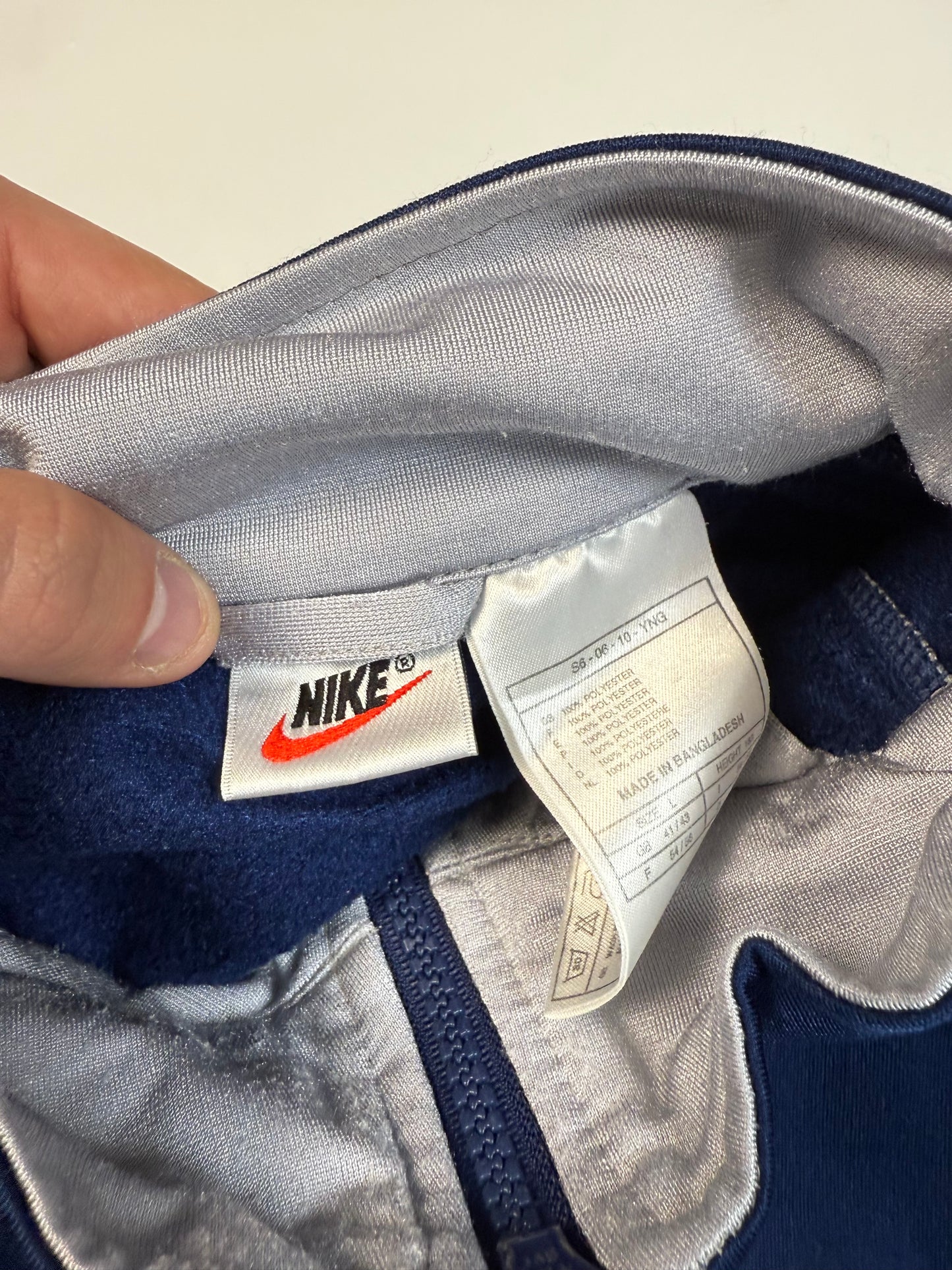 Vintage 90s Nike track jacket (L)