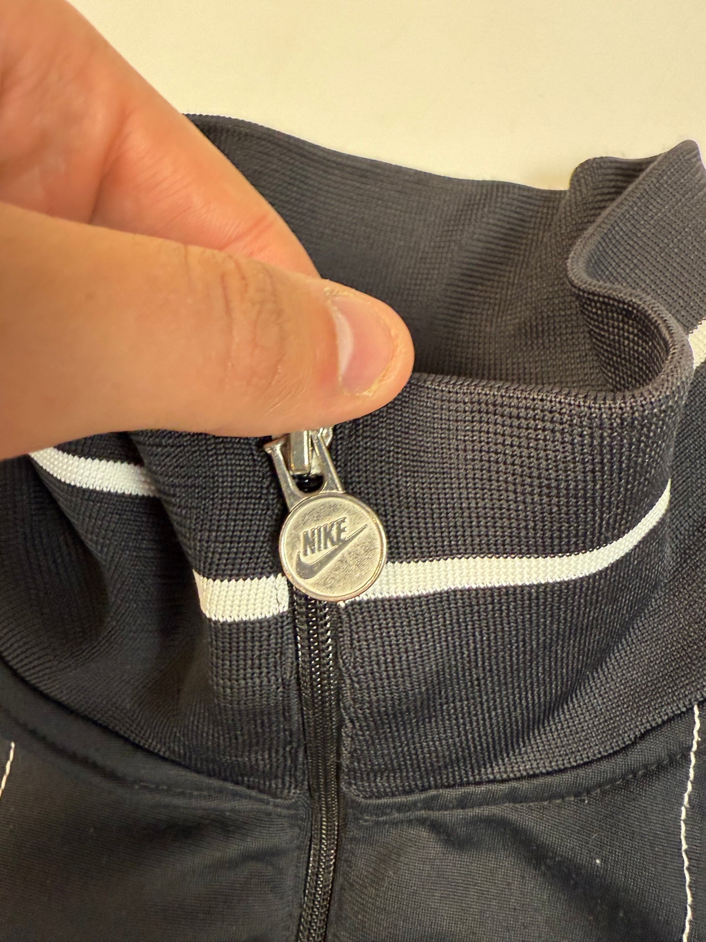 Vintage Nike striped track jacket (L)