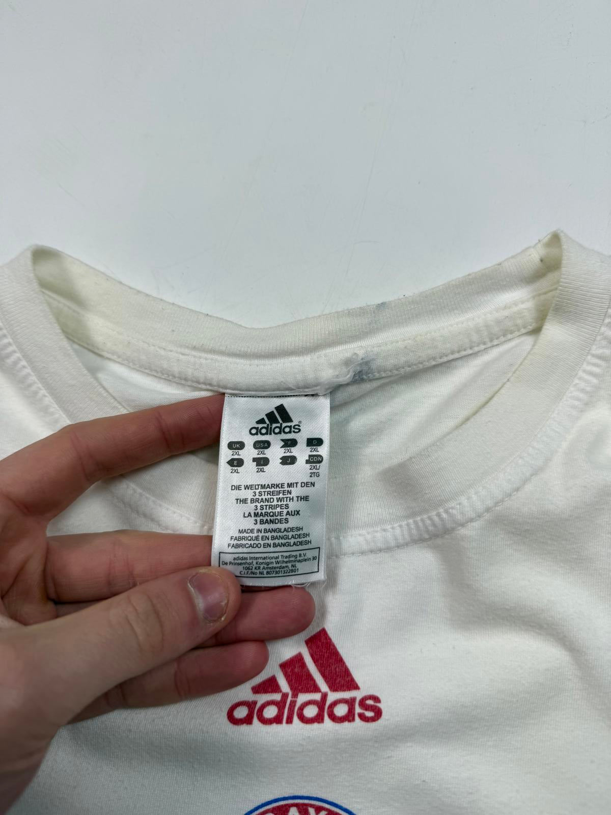 Adidas Bayern Munich champions league 2010 graphic tee (XXL)