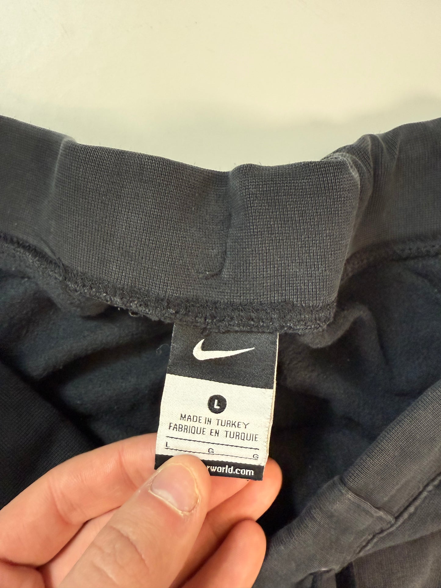 Nike baggy joggers (L)