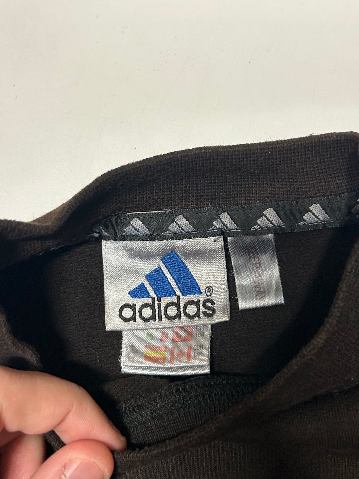 Vintage 90s Adidas small logo sweatshirt (L)