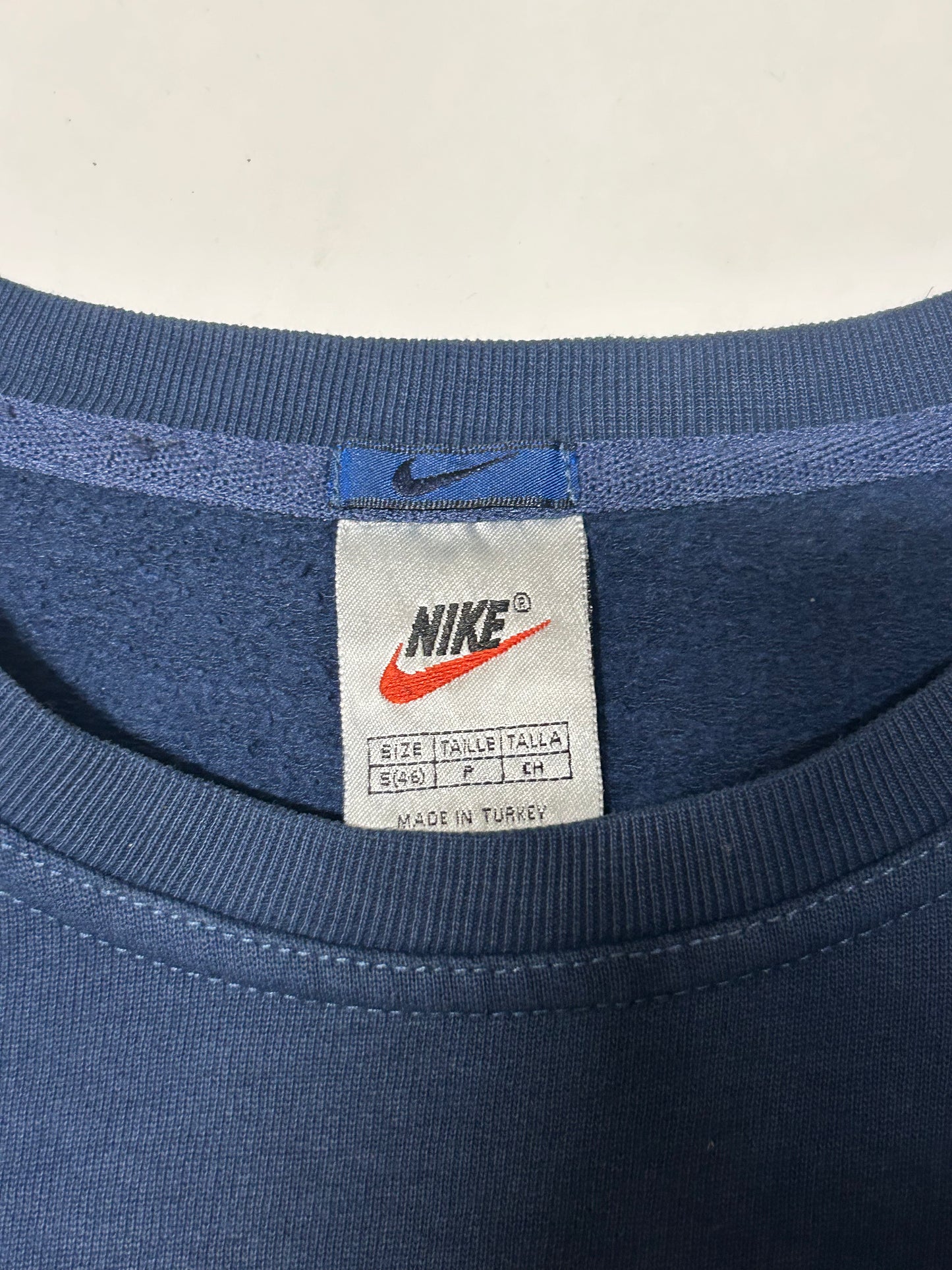 Vintage 90s Nike spell out sweatshirt (S)