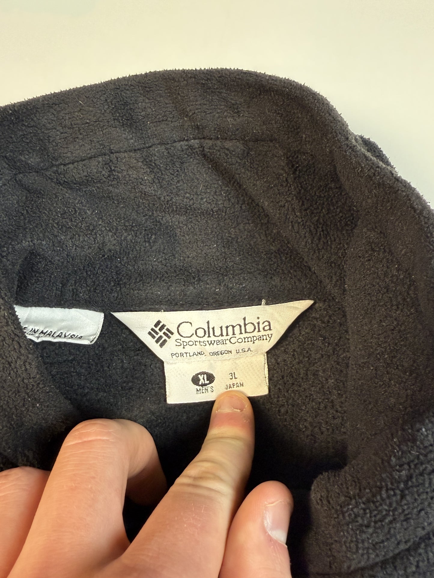 Columbia full zip fleece (XL)