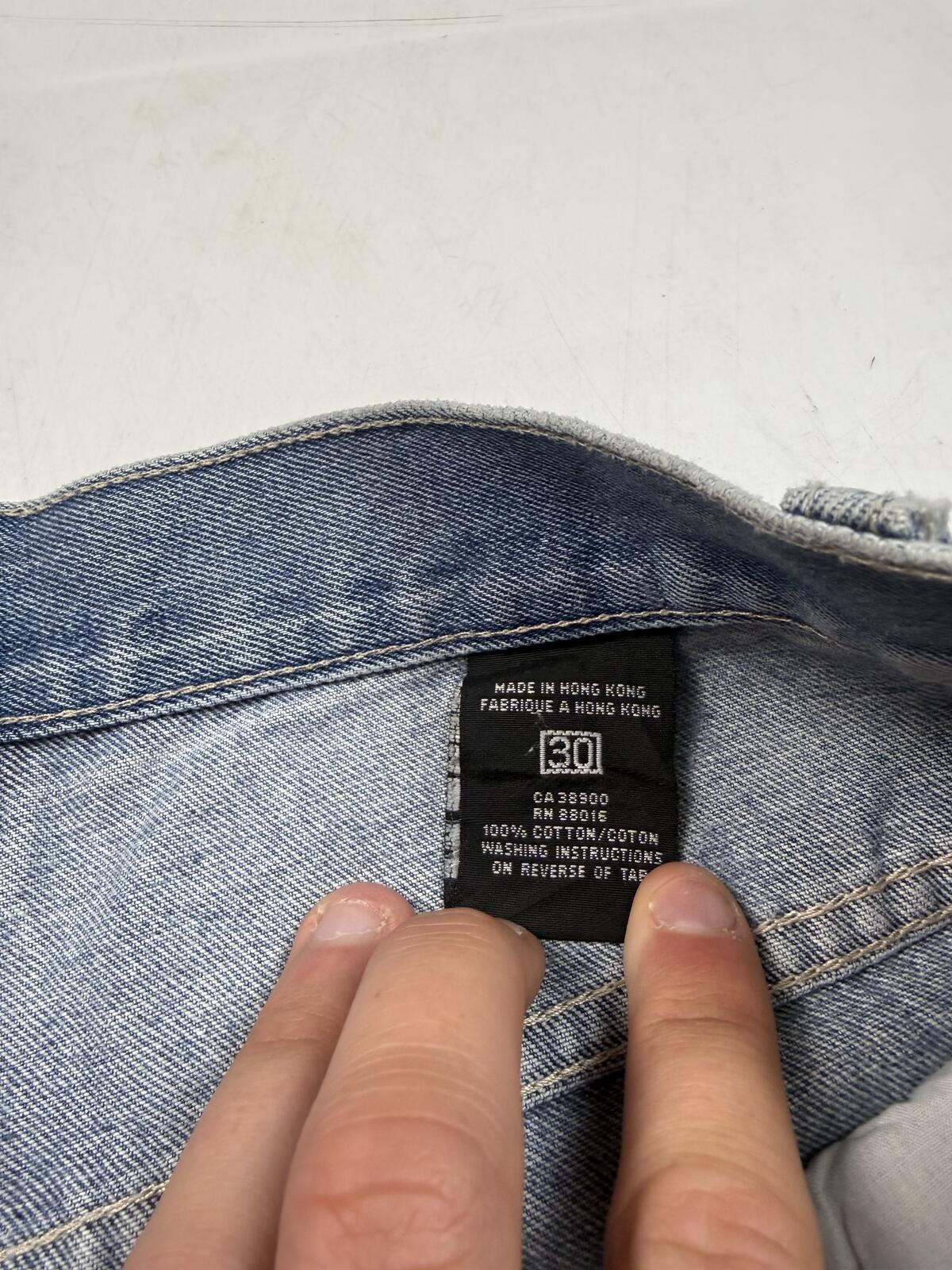 Vintage Y2K Pelle Pelle baggy hip hop jorts (W30)