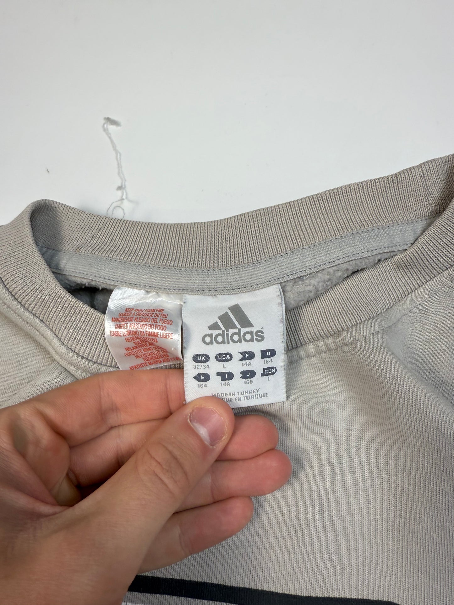 Vintage Adidas centre logo sweatshirt (S)
