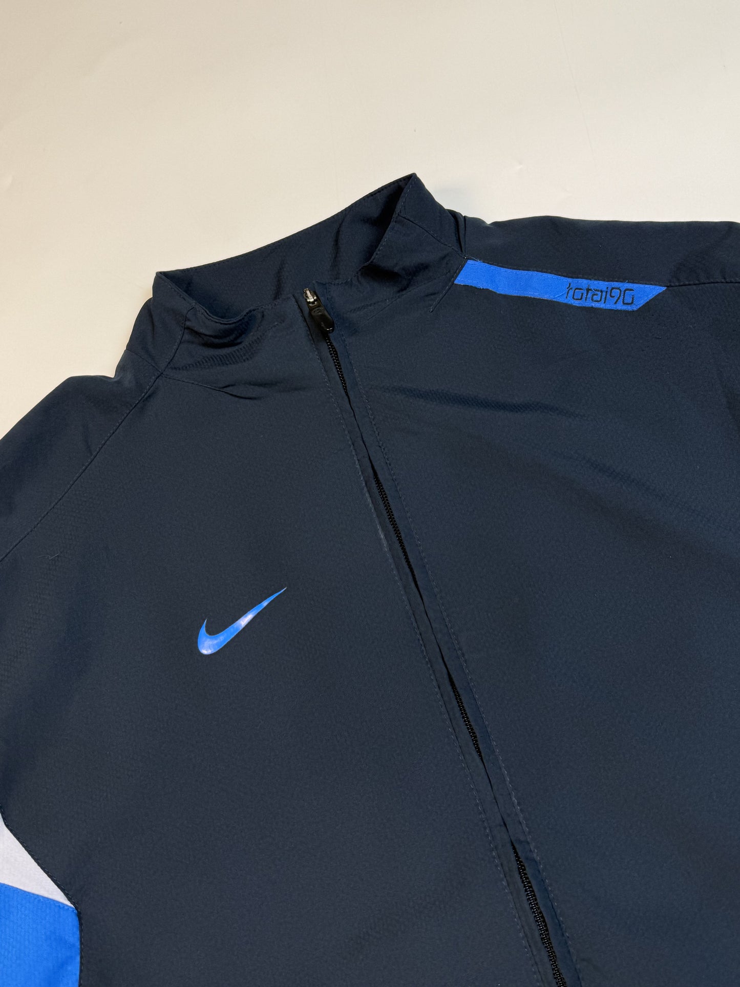 Vintage Nike T90 track jacket (L)