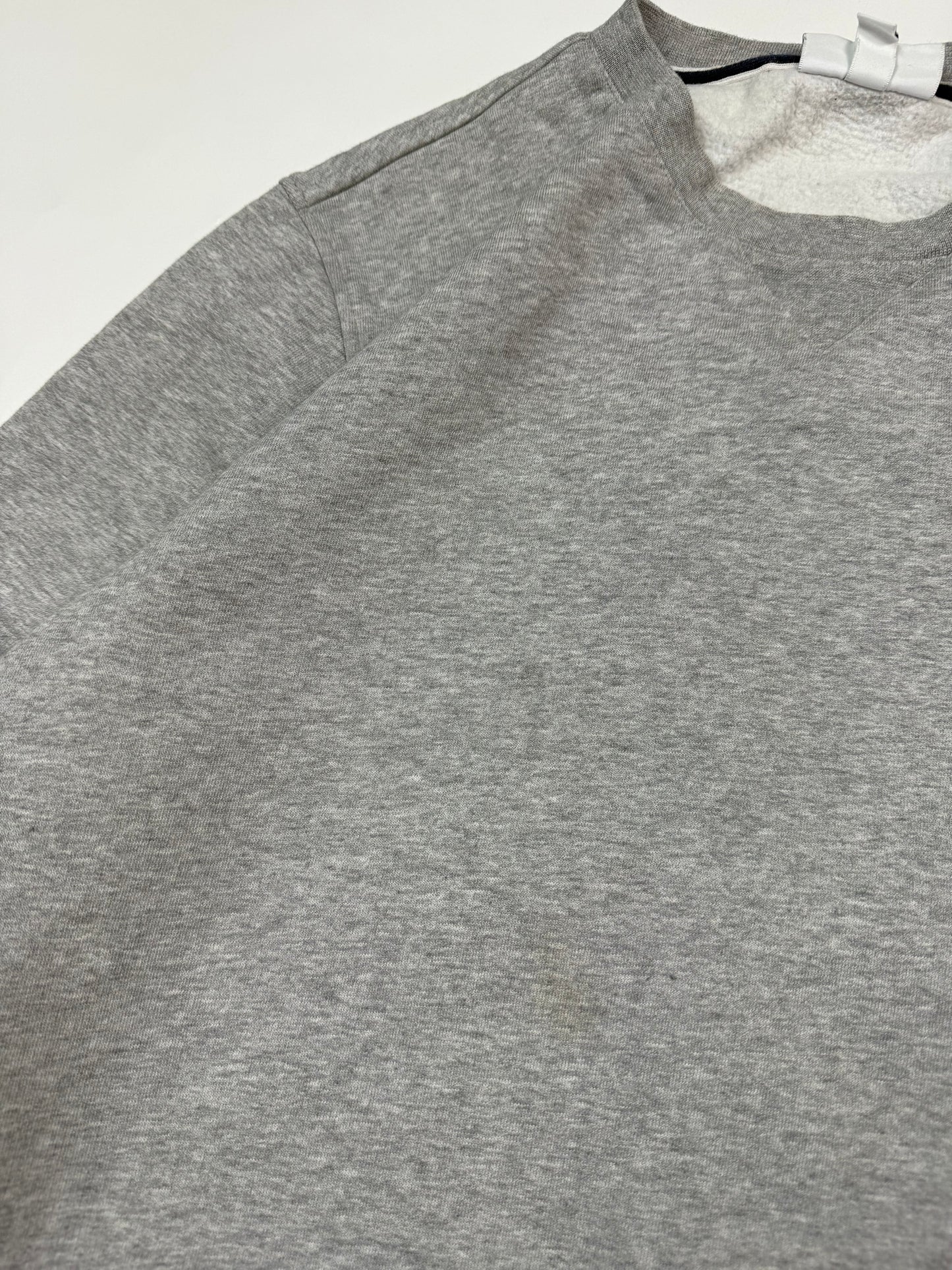 Lacoste small logo sweatshirt (XL)