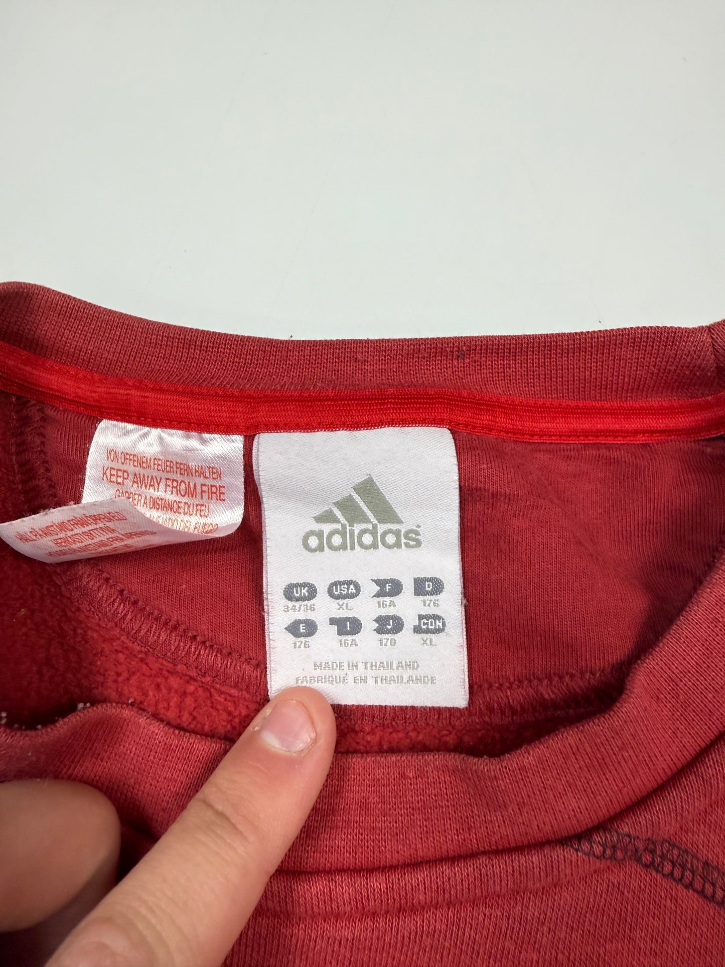 Vintage Adidas spell out sweatshirt (M)