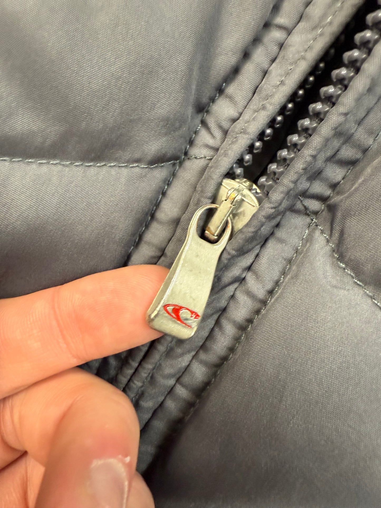 Vintage O'neill puffer jacket (L)