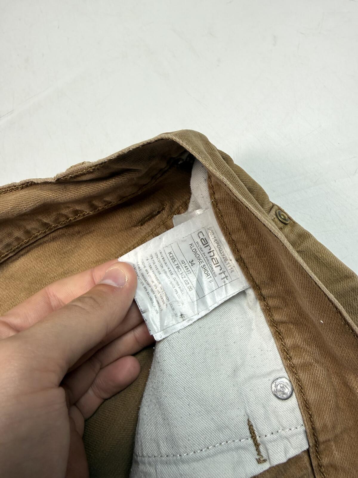 Carhartt WIP baggy shorts (W34)