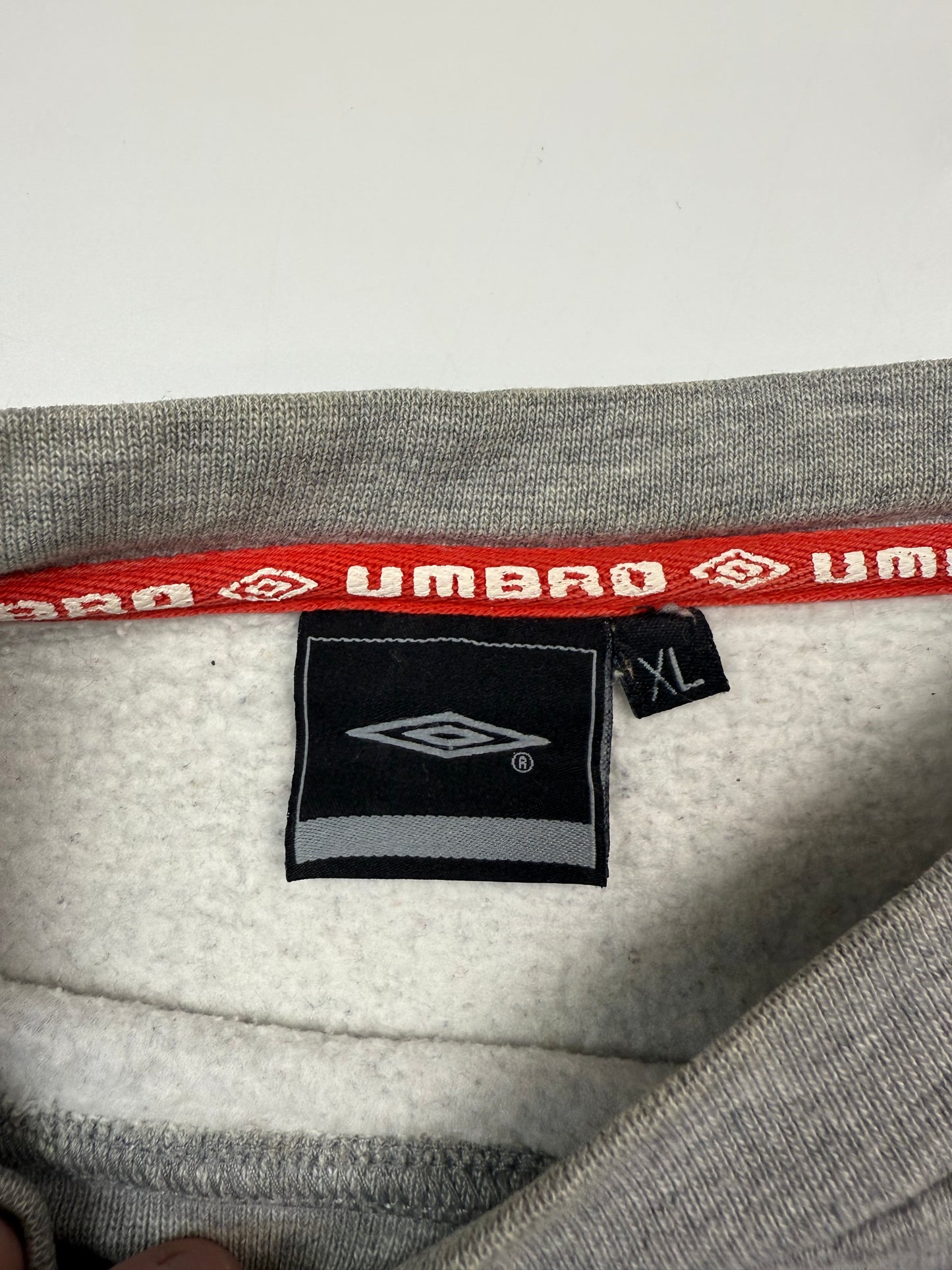 Vintage Umbro big logo sweatshirt (M)