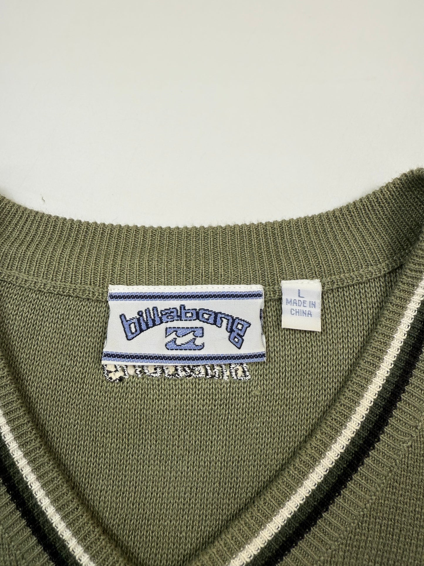 Vintage Billabong knit vest sweater (L)
