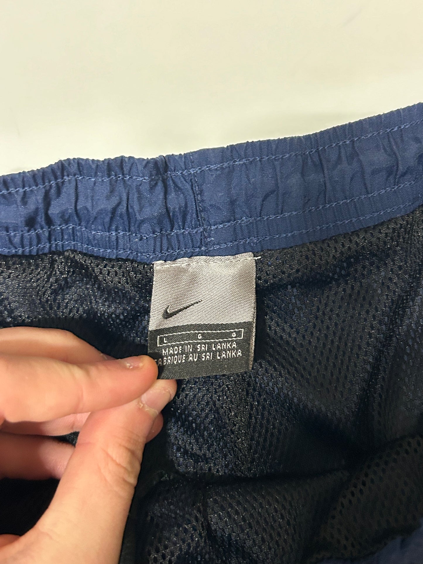 Vintage Nike baggy track pants (L)