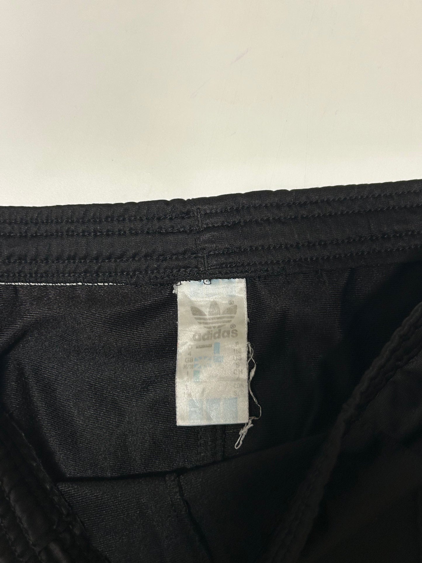 Vintage 90s Adidas originals track pants (S)