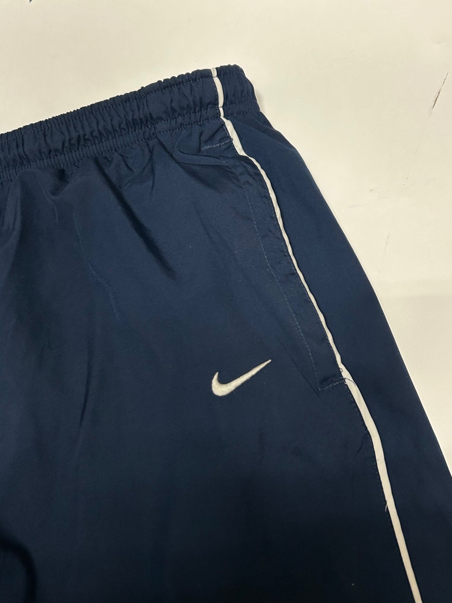 Vintage Nike baggy track pants (L)