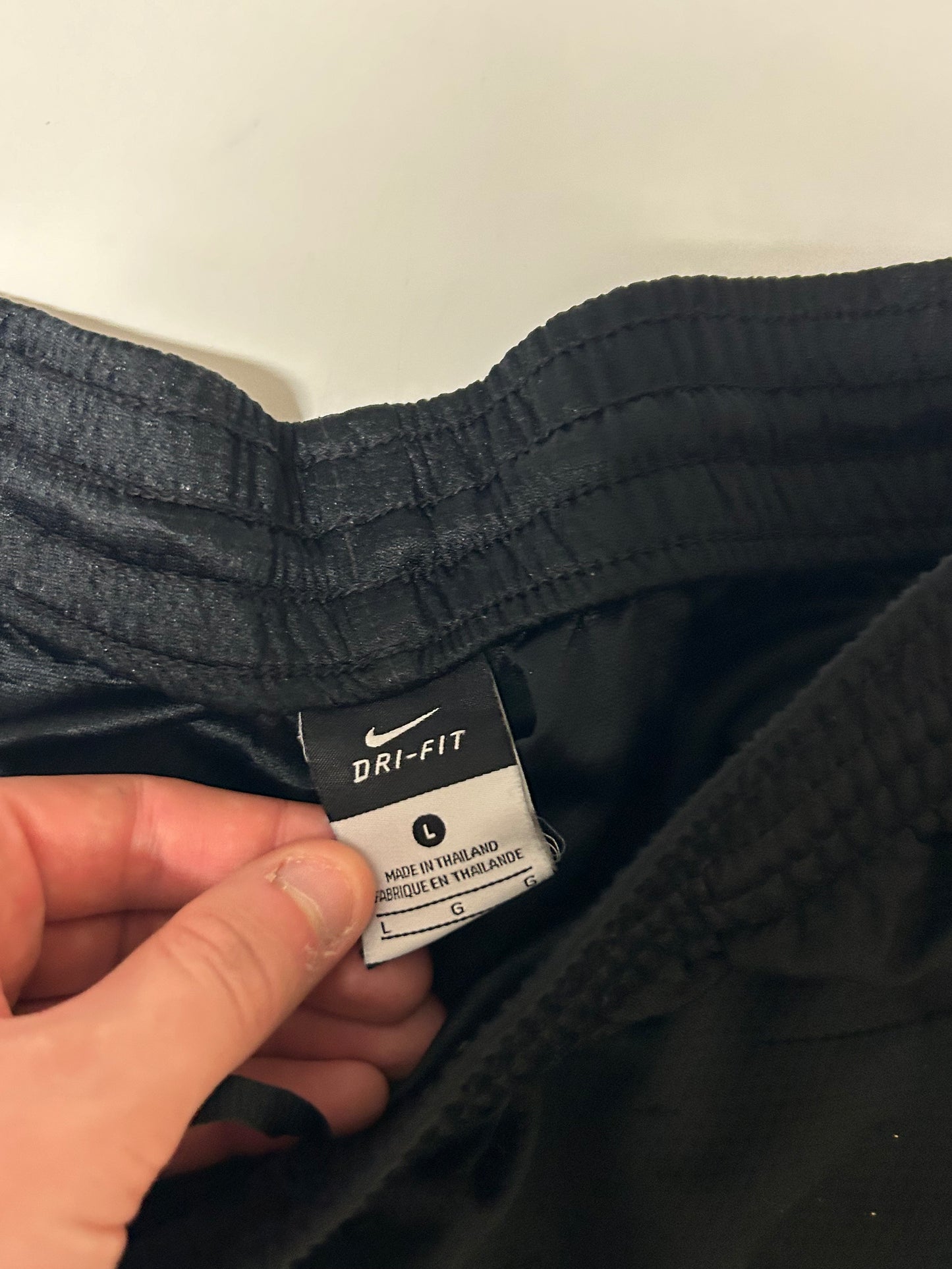 Vintage Nike baggy track pants (L)